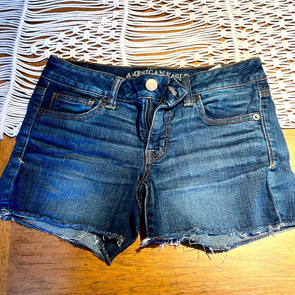 American Eagle shorts, superior stretch